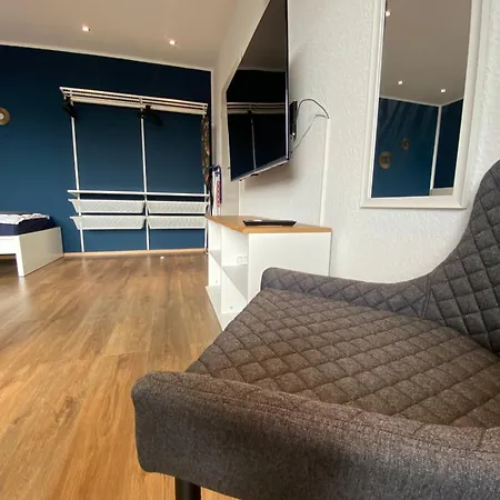 Blaue Lagune 2,5 Balkon Smarttv Kueche Wifi * דיסבורג