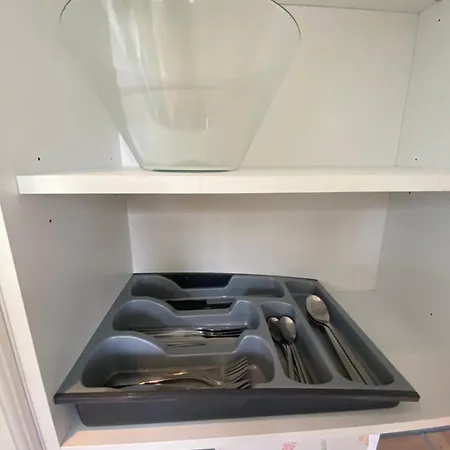 Blaue Lagune 2,5 Balkon Smarttv Kueche Wifi דירה